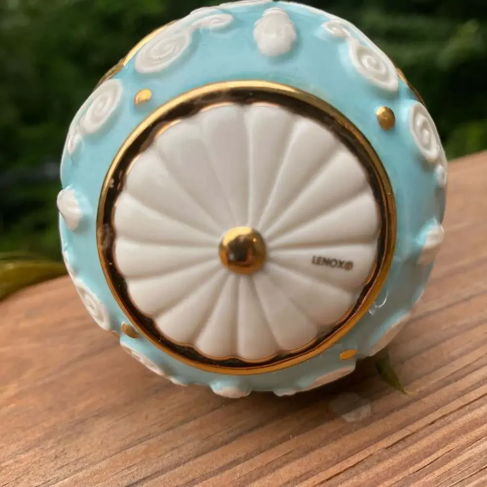 Lenox Venetian Egg Ornament Blue and White Porcelain Gold Trim